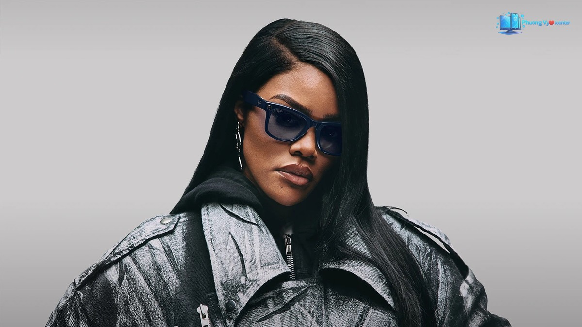 Ray-Ban Meta Wayfarer gọng Matte Black tròng Clear nhìn từ phía trước