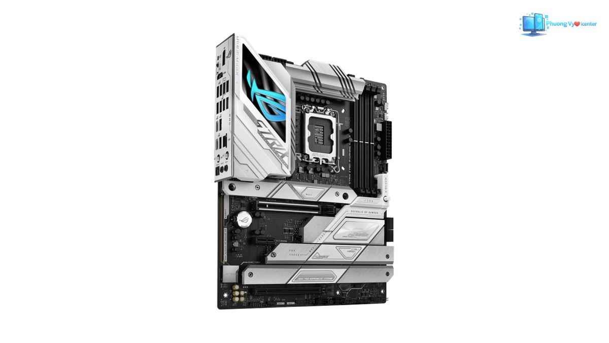 ASUS ROG STRIX Z790-A GAMING WIFI II nhìn nghiêng, thấy mặt chính và cạnh cổng kết nối