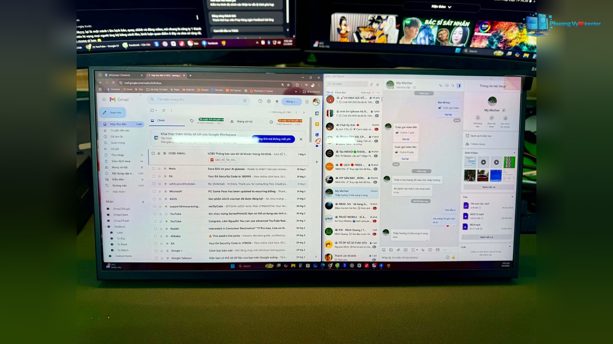 Màn hình di động BOE 17 inch nhìn từ phía trước, hiển thị email và nhiều cửa sổ trò chuyện