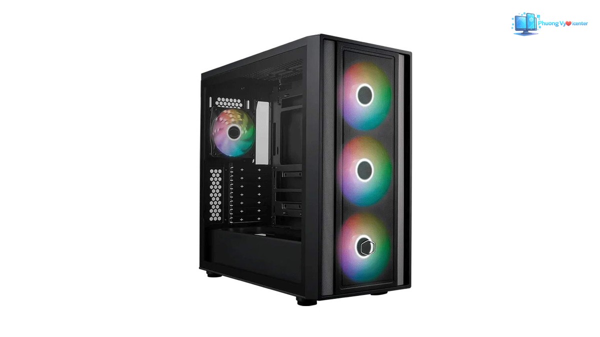 Cooler Master MasterBox 600 màu đen nhìn chéo, thấy ba quạt phía trước và khoang bên trong qua kính