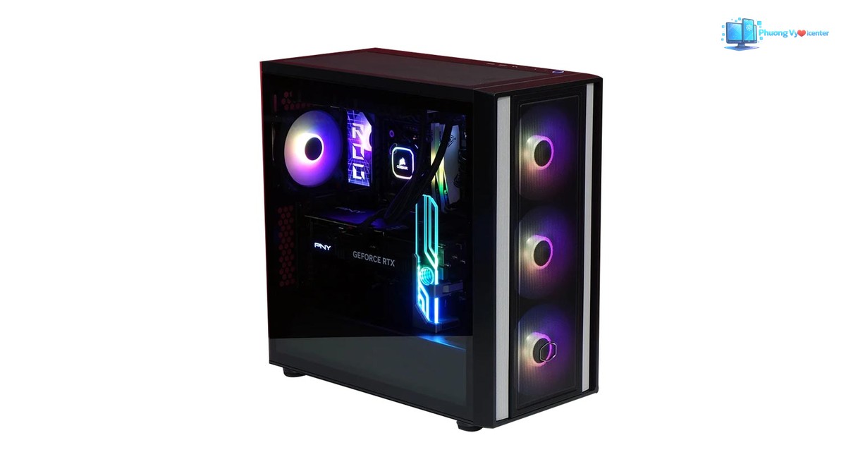 Cooler Master MasterBox 600 nhìn chéo phía trước, linh kiện và đèn RGB hiện qua mặt kính bên