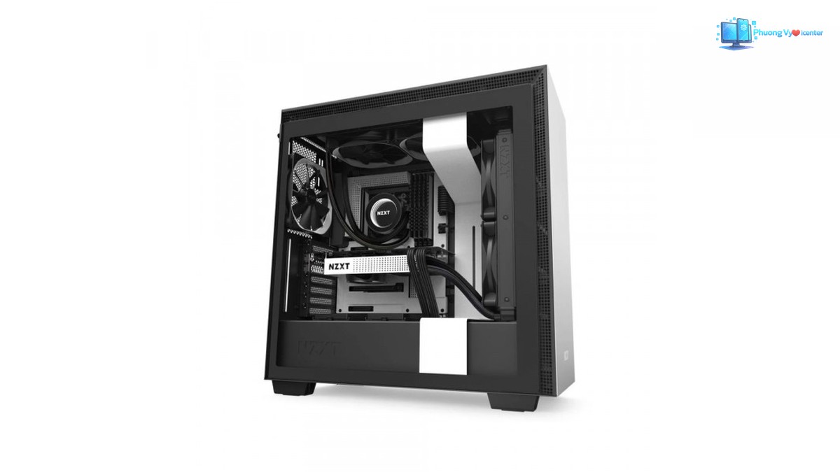 NZXT H710 ở góc nghiêng với mặt trước trắng và linh kiện nhìn qua hông kính