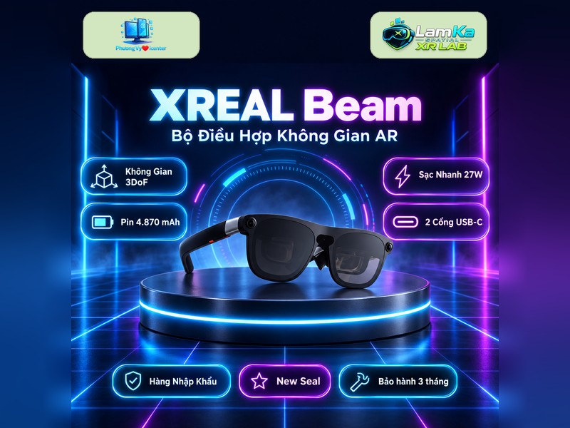 Bộ điều khiển XREAL Beam màu xám nhạt trên đế tròn với nền công nghệ